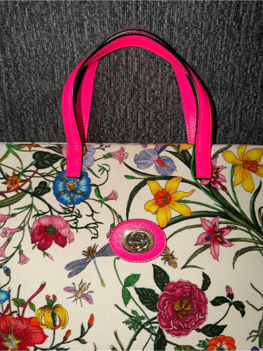 Gucci Floral Print Tote Bag with Pink Handles - Picture 2 of 16